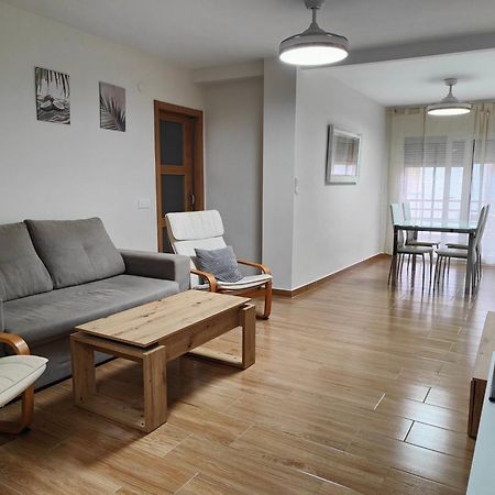 Apartamento En Ісла-Крістіна Екстер'єр фото