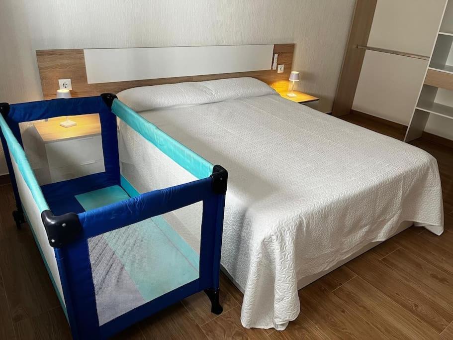 Apartamento En Ісла-Крістіна Екстер'єр фото