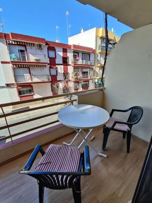 Apartamento En Ісла-Крістіна Екстер'єр фото
